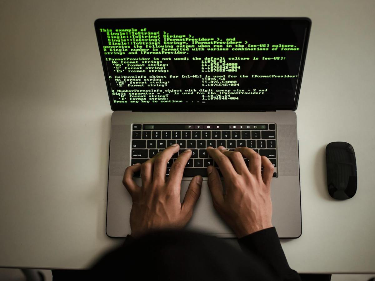 ¿Sabes qué hace la ciberdelincuencia con la información que&nbsp;roba?